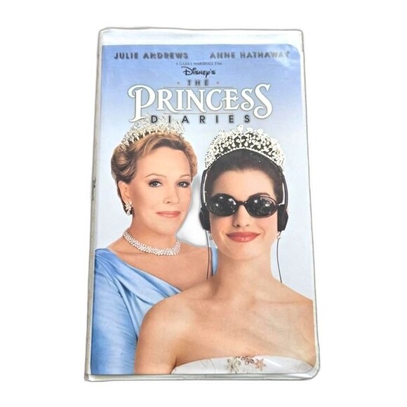 The Princess Diaries VHS (2001) – Disney Anne Hathaway & Julie Andrews - Picture 1 of 7
